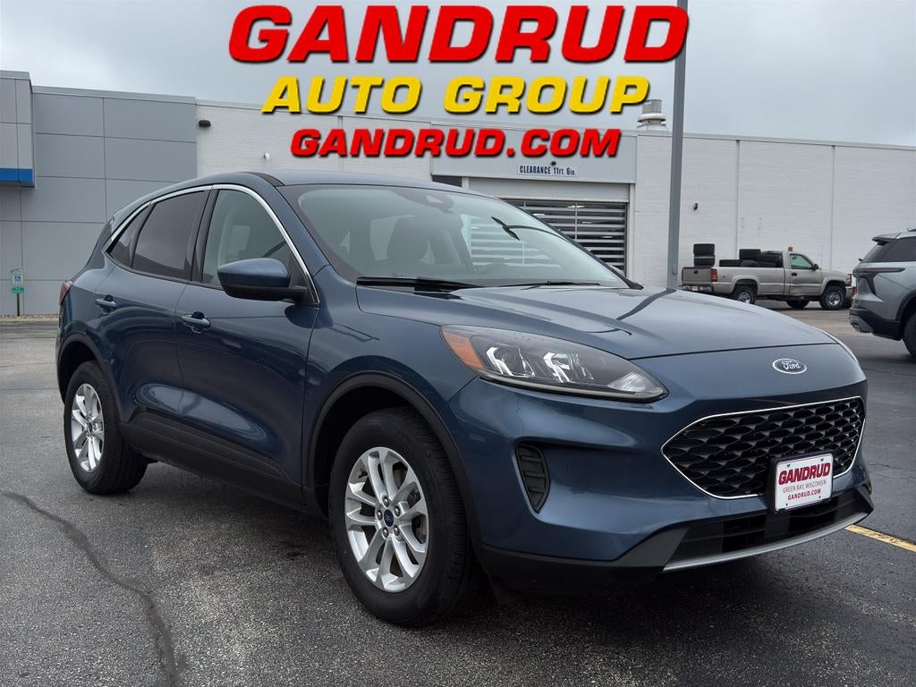 2020 Ford Escape SE in Blue — front three-quarter view
