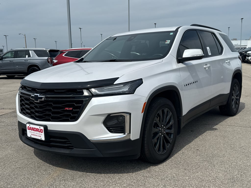 2022 Chevrolet Traverse — side profile view