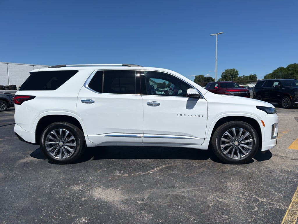 2023 Chevrolet Traverse — interior view