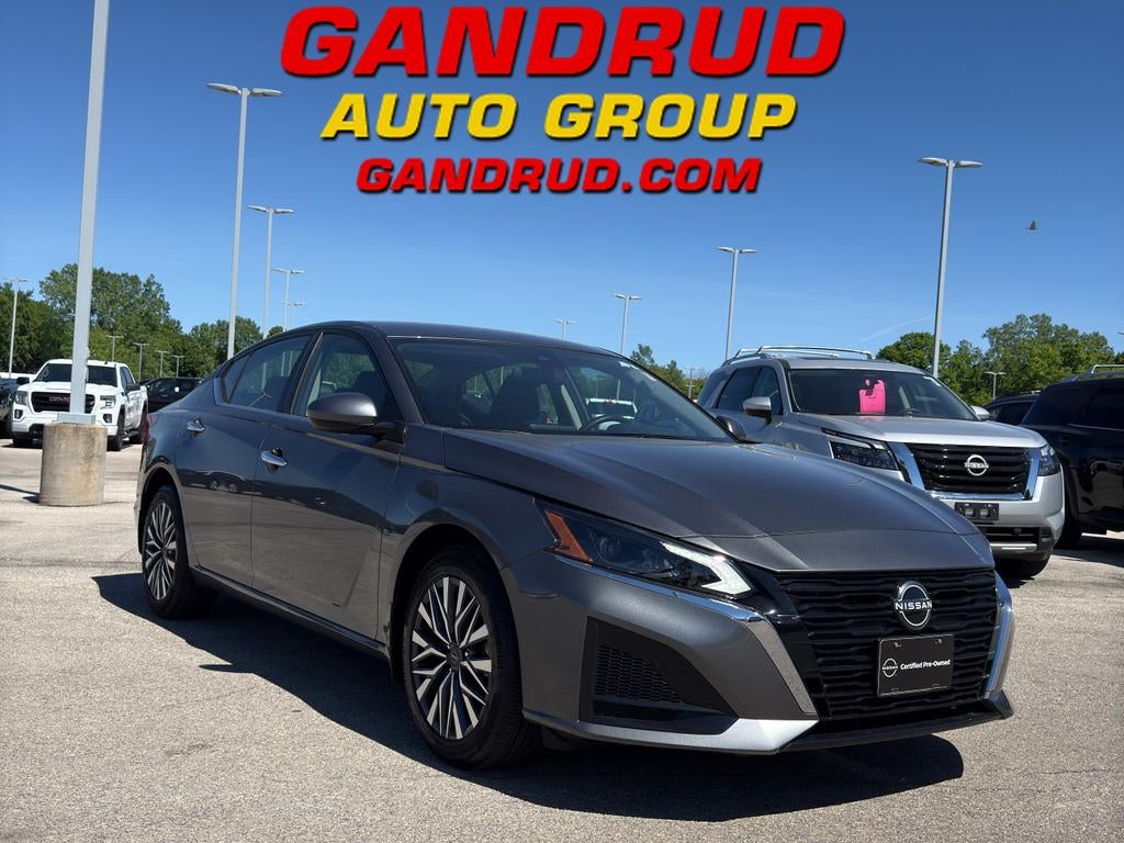 2023 Nissan Altima SV Intelligent AWD in Gray — front three-quarter view