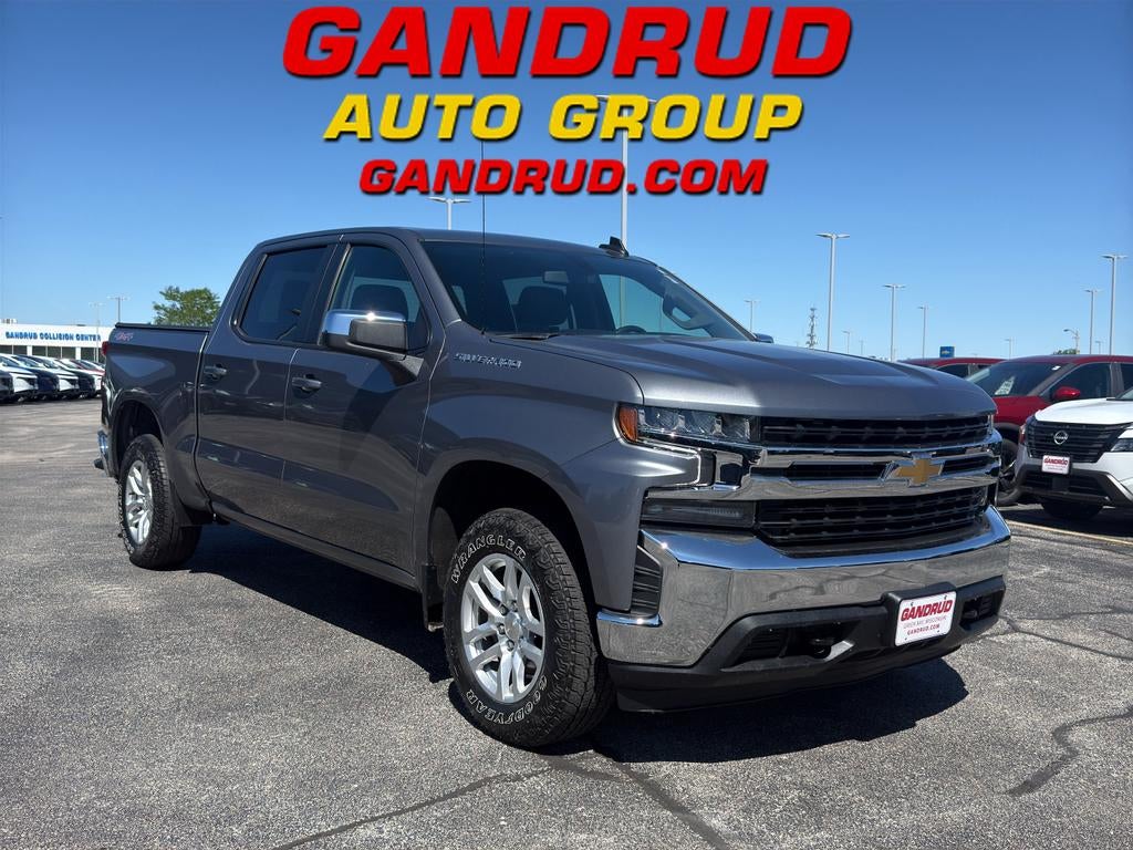 2021 Chevrolet Silverado 1500 LT in Satin Steel Metallic — front three-quarter view