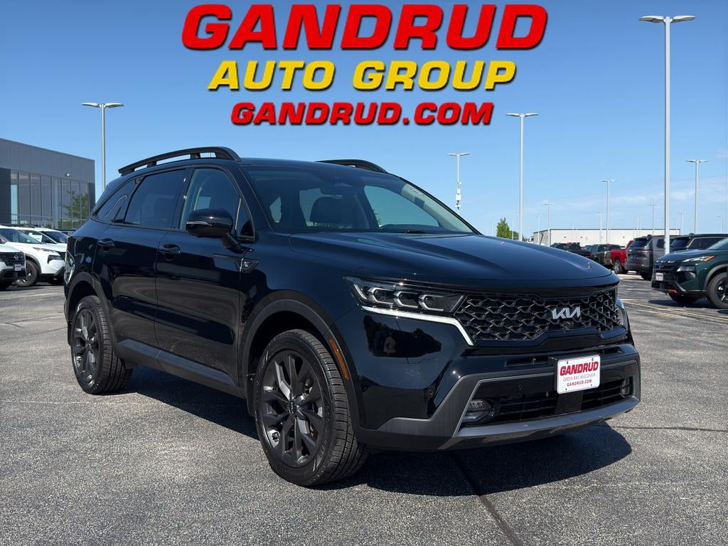 2023 Kia Sorento X-Line SX Prestige in Black — front three-quarter view