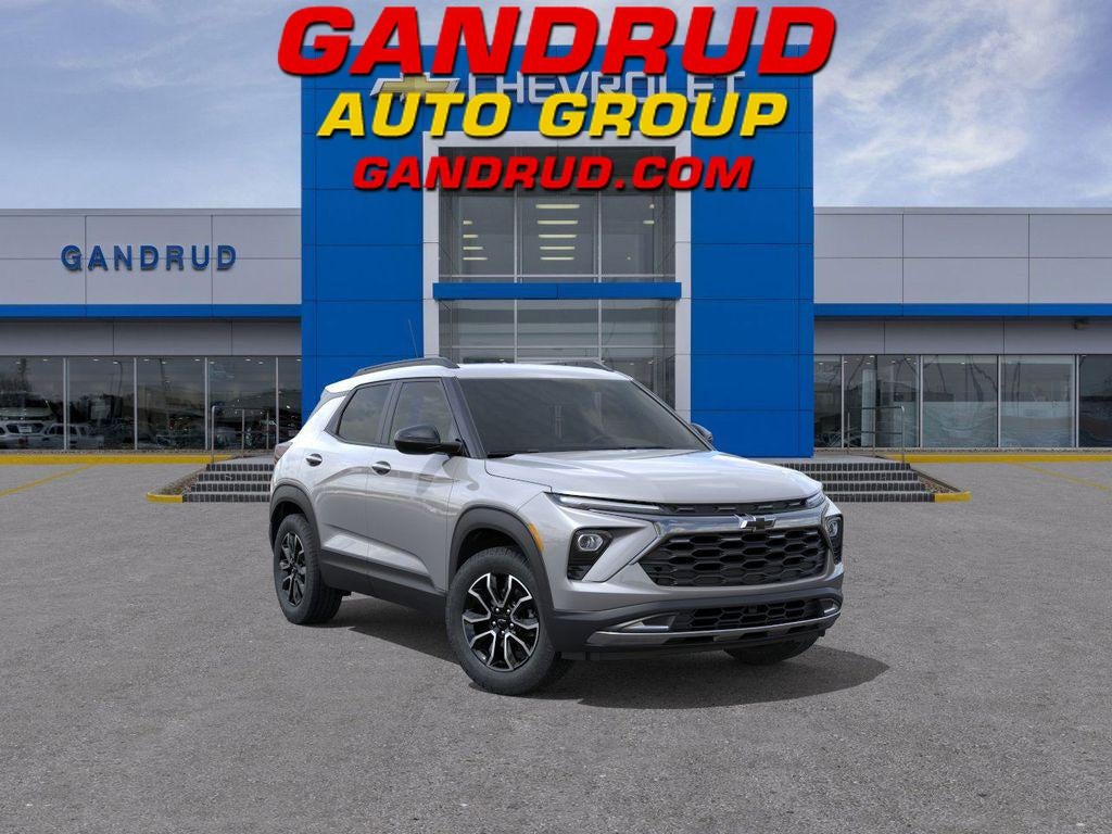 2026 Chevrolet Trailblazer ACTIV in Sterling Gray Metallic — front three-quarter view